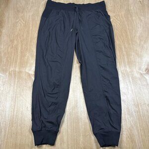 Lululemon Keep Moving Pant 7/8 High-Rise Black Size 12